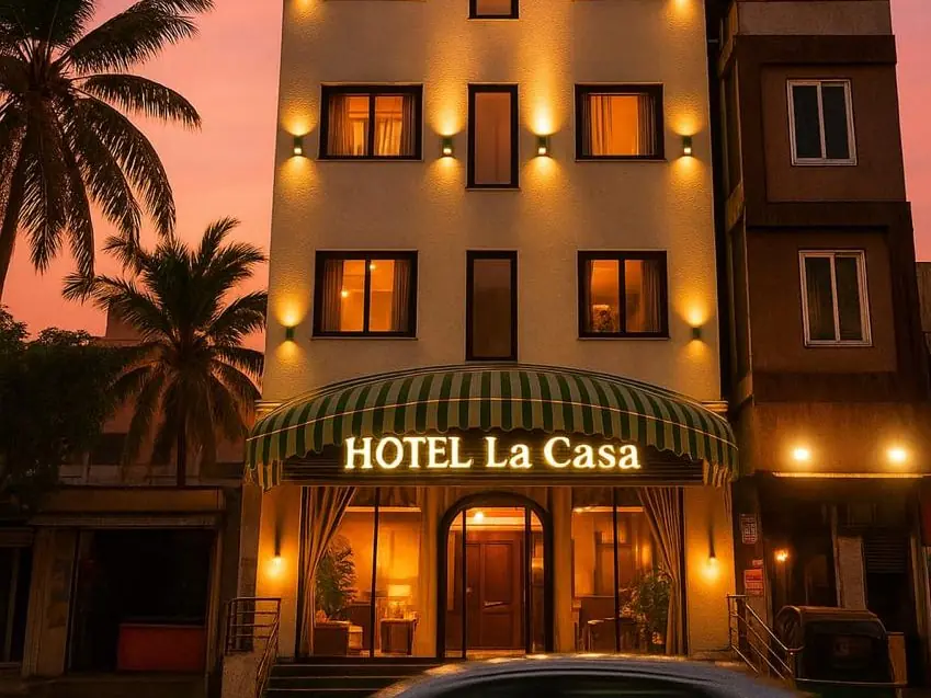 Hotel La Casa - Near Durgapura Railway Station